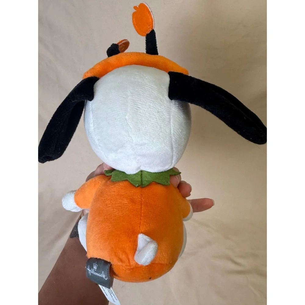Hallmark Peanuts Snoopy Halloween Pumpkin Costume Plush Stuffed Animal Toy